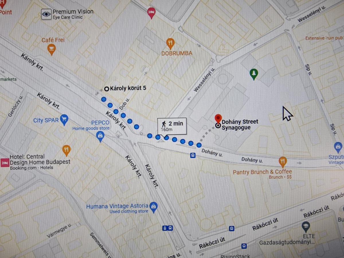 Central Point Будапеща Екстериор снимка